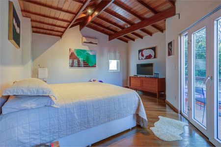 Casa de condomínio à venda com 360m², 4 quartos e 2 vagas