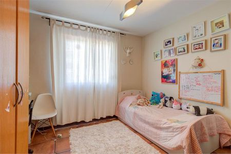 Casa de condomínio à venda com 360m², 4 quartos e 2 vagas