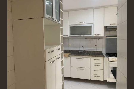 Apartamento à venda com 82m², 3 quartos e 1 vaga