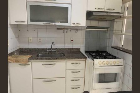 Apartamento à venda com 82m², 3 quartos e 1 vaga