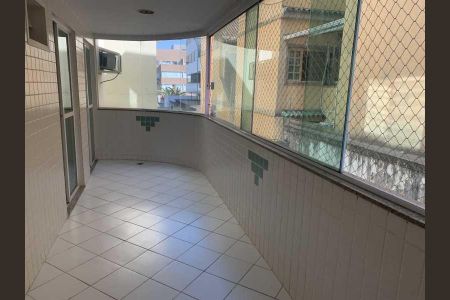 Apartamento à venda com 82m², 3 quartos e 1 vaga