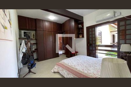 Casa de condomínio à venda com 385m², 5 quartos e 4 vagasQuarto 3