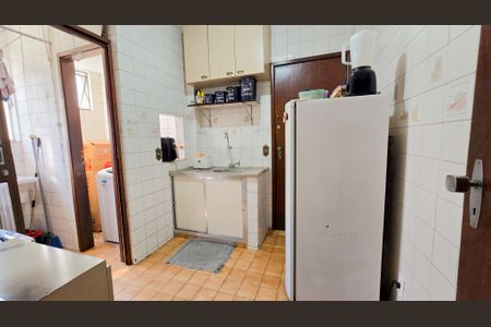 Apartamento à venda com 70m², 2 quartos e 2 vagasCozinha