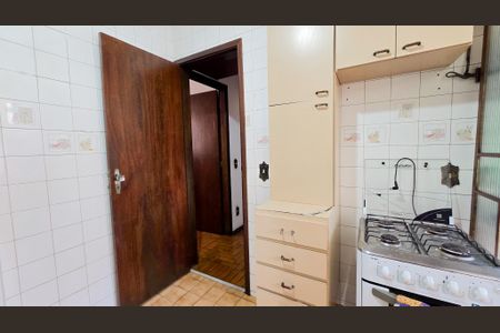 Apartamento à venda com 70m², 2 quartos e 2 vagasCozinha