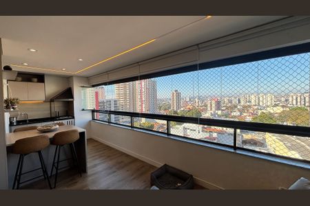 Apartamento à venda com 135m², 3 quartos e 2 vagasVaranda