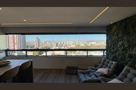 Apartamento à venda com 135m², 3 quartos e 2 vagasVaranda
