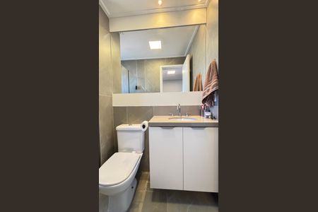 Apartamento à venda com 135m², 3 quartos e 2 vagasBanheiro da Suíte 2