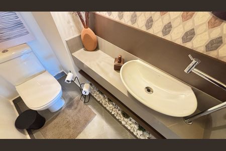 Apartamento à venda com 135m², 3 quartos e 2 vagasLavabo