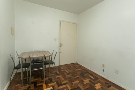 Apartamento à venda com 42m², 1 quarto e sem vaga Apartamento à venda com 42m², 1 quarto e sem vagaSala/Quarto