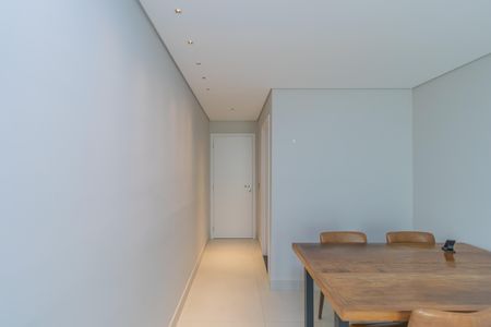 Apartamento à venda com 174m², 2 quartos e 2 vagas Apartamento à venda com 174m², 2 quartos e 2 vagasSala