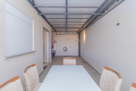 Apartamento à venda com 174m², 2 quartos e 2 vagas Apartamento à venda com 174m², 2 quartos e 2 vagasCopa