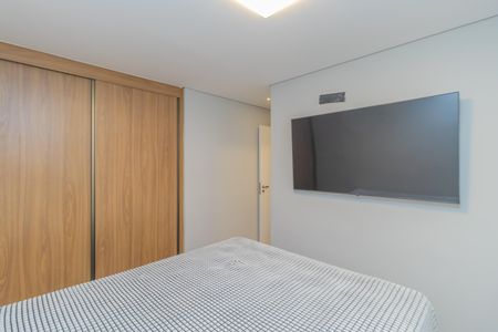 Apartamento à venda com 174m², 2 quartos e 2 vagas Apartamento à venda com 174m², 2 quartos e 2 vagasQuarto 2
