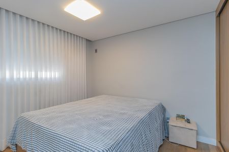 Apartamento à venda com 174m², 2 quartos e 2 vagas Apartamento à venda com 174m², 2 quartos e 2 vagasQuarto 2