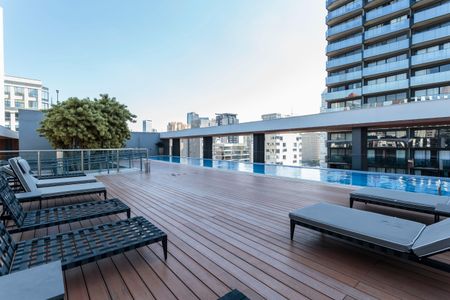 Studio à venda com 62m², 1 quarto e 2 vagasÁrea comum - Piscina