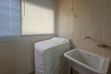 Apartamento para alugar com 100m², 2 quartos e 1 vagaÁrea de serviço