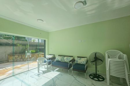 Apartamento para alugar com 100m², 2 quartos e 1 vagaÁrea de Lazer