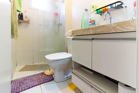 Apartamento à venda com 86m², 3 quartos e 2 vagas Apartamento à venda com 86m², 3 quartos e 2 vagasBanheiro da Suíte