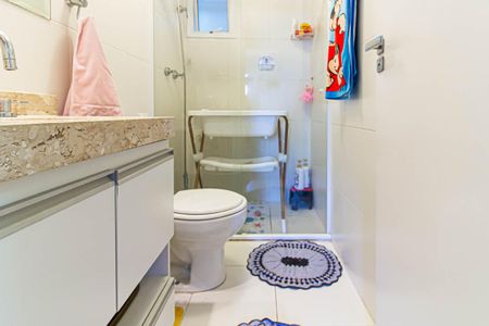 Apartamento à venda com 86m², 3 quartos e 2 vagas Apartamento à venda com 86m², 3 quartos e 2 vagasBanheiro