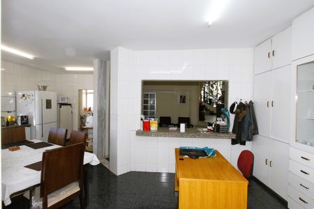 Apartamento para alugar com 580m², 6 quartos e 6 vagasCozinha