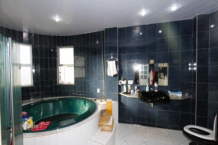 Apartamento para alugar com 580m², 6 quartos e 6 vagasBanheiro da Suíte