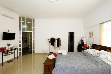 Apartamento para alugar com 580m², 6 quartos e 6 vagasSuíte