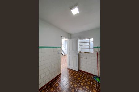 Casa para alugar com 180m², 2 quartos e 1 vagaÁrea de Serviço