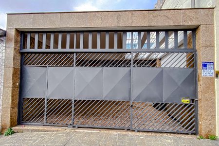 Casa para alugar com 180m², 2 quartos e 1 vagaFachada 