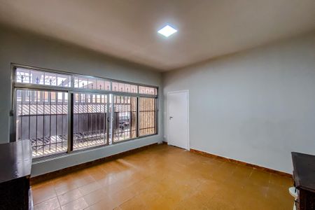 Casa para alugar com 180m², 2 quartos e 1 vagaSala
