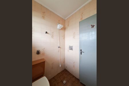 Casa à venda com 116m², 3 quartos e 2 vagas Casa à venda com 116m², 3 quartos e 2 vagasBanheiro Social