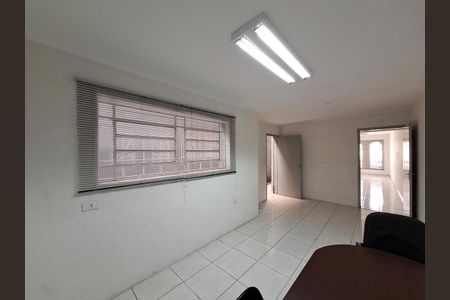 Casa à venda com 116m², 3 quartos e 2 vagas Casa à venda com 116m², 3 quartos e 2 vagasCozinha