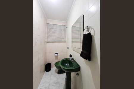 Casa à venda com 116m², 3 quartos e 2 vagas Casa à venda com 116m², 3 quartos e 2 vagasLavabo