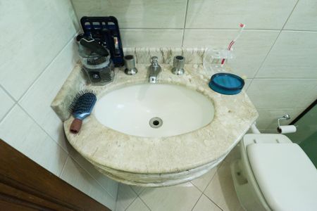 Casa à venda com 217m², 2 quartos e 5 vagas Casa à venda com 217m², 2 quartos e 5 vagasBanheiro Social