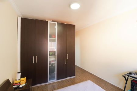 Casa à venda com 217m², 2 quartos e 5 vagas Casa à venda com 217m², 2 quartos e 5 vagasSuíte 2