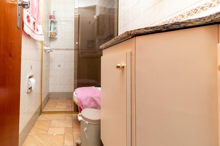 Apartamento à venda com 60m², 2 quartos e 1 vaga Apartamento à venda com 60m², 2 quartos e 1 vagaBanheiro da Suíte