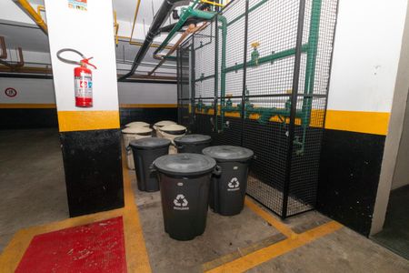 Apartamento à venda com 60m², 2 quartos e 1 vaga Apartamento à venda com 60m², 2 quartos e 1 vagaÁrea comum - Coleta Seletiva