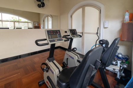 Apartamento à venda com 60m², 2 quartos e 1 vaga Apartamento à venda com 60m², 2 quartos e 1 vagaÁrea Comum - Academia