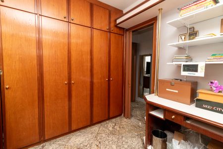 Apartamento à venda com 60m², 2 quartos e 1 vaga Apartamento à venda com 60m², 2 quartos e 1 vagaQuarto