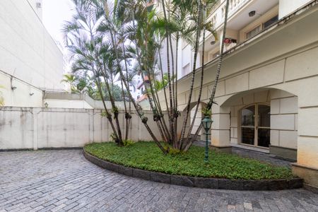 Apartamento à venda com 60m², 2 quartos e 1 vaga Apartamento à venda com 60m², 2 quartos e 1 vagaFachada