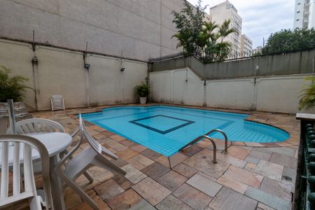 Apartamento à venda com 60m², 2 quartos e 1 vaga Apartamento à venda com 60m², 2 quartos e 1 vagaÁrea comum - Piscina