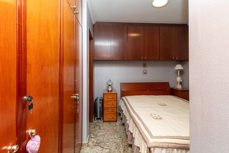 Apartamento à venda com 60m², 2 quartos e 1 vaga Apartamento à venda com 60m², 2 quartos e 1 vagaSuíte