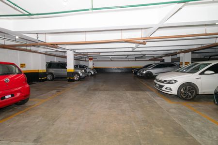 Apartamento à venda com 60m², 2 quartos e 1 vaga Apartamento à venda com 60m², 2 quartos e 1 vagaGaragem