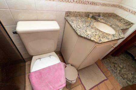 Apartamento à venda com 60m², 2 quartos e 1 vaga Apartamento à venda com 60m², 2 quartos e 1 vagaBanheiro da Suíte