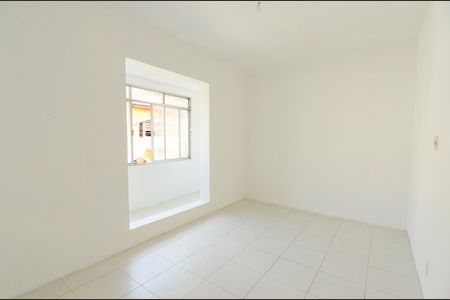 Casa de condomínio à venda com 250m², 4 quartos e 2 vagas Casa de condomínio à venda com 250m², 4 quartos e 2 vagasQuarto 2