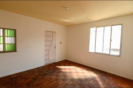 Casa de condomínio à venda com 250m², 4 quartos e 2 vagas Casa de condomínio à venda com 250m², 4 quartos e 2 vagasQuarto 1