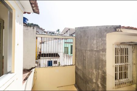 Casa de condomínio à venda com 250m², 4 quartos e 2 vagas Casa de condomínio à venda com 250m², 4 quartos e 2 vagasQuarto 1
