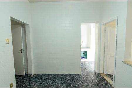 Casa de condomínio à venda com 250m², 4 quartos e 2 vagas Casa de condomínio à venda com 250m², 4 quartos e 2 vagasCopa