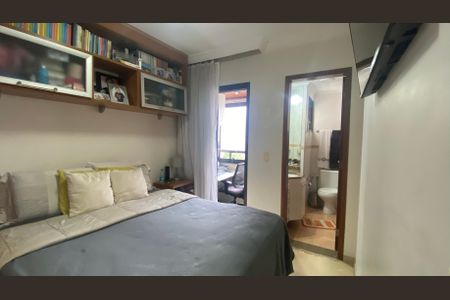 Apartamento à venda com 64m², 2 quartos e 1 vaga Apartamento à venda com 64m², 2 quartos e 1 vagaSuíte