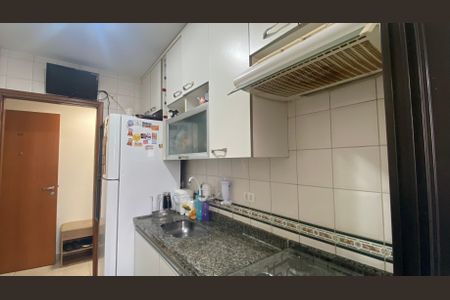 Apartamento à venda com 64m², 2 quartos e 1 vaga Apartamento à venda com 64m², 2 quartos e 1 vagaCozinha