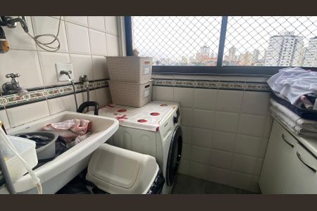 Apartamento à venda com 64m², 2 quartos e 1 vaga Apartamento à venda com 64m², 2 quartos e 1 vagaÁrea de Serviço