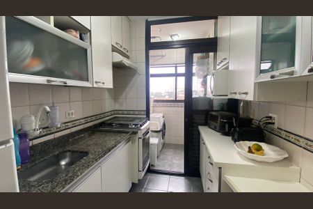 Apartamento à venda com 64m², 2 quartos e 1 vaga Apartamento à venda com 64m², 2 quartos e 1 vagaCozinha